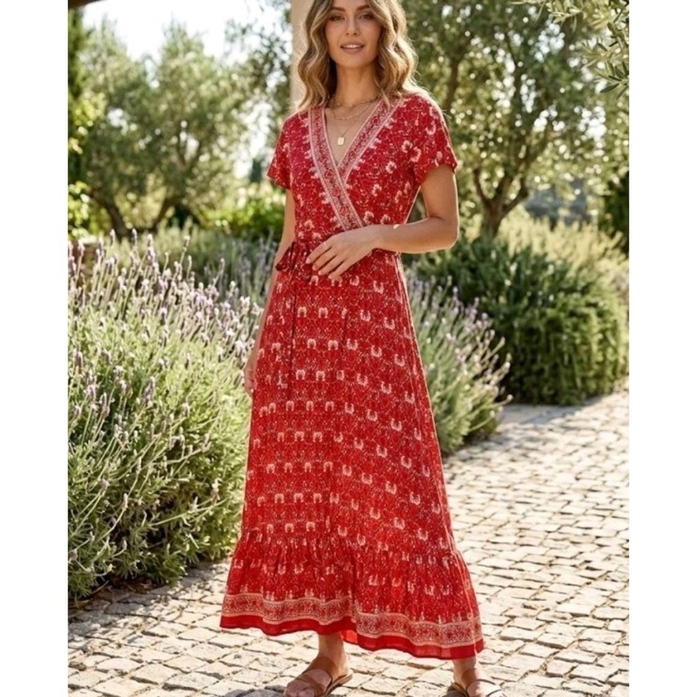 ZESICA Red Floral Bohemian Wrap Maxi Dress Small 100% Rayon Ruffle‎ Hem V-Neck